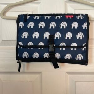 Baby portable changing pad